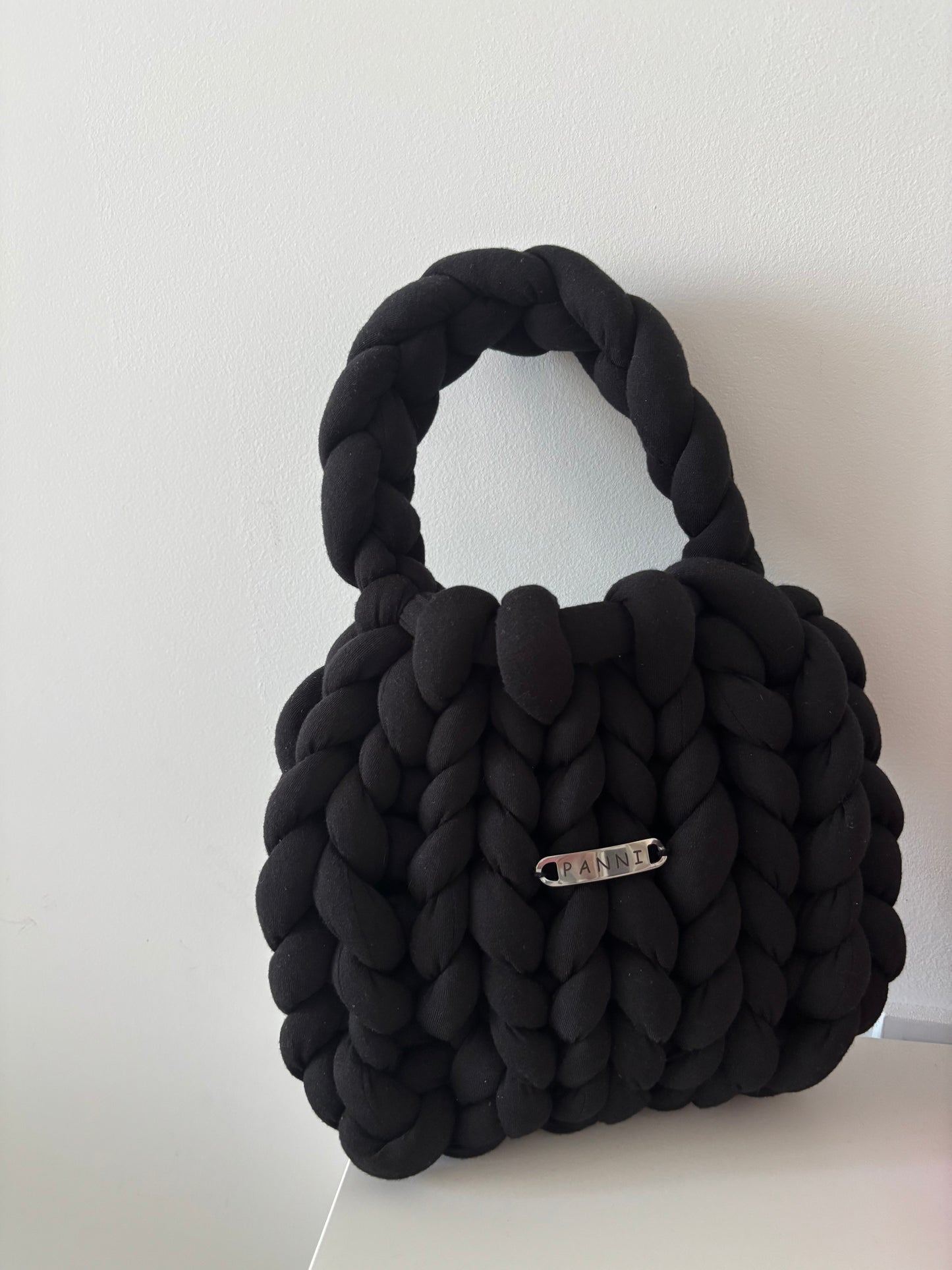 PANNI-black