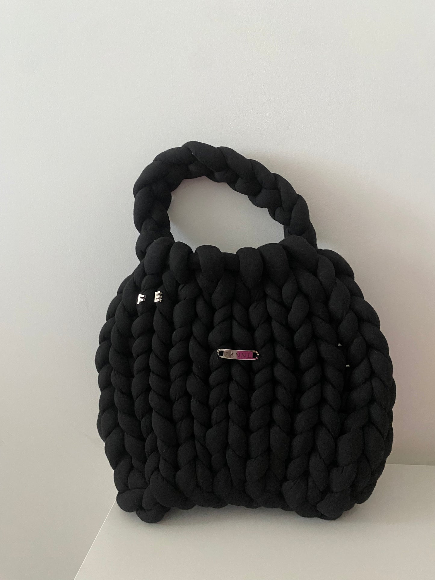 PANNI-black