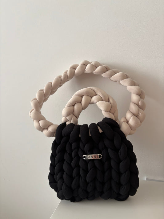 PANNI Cross bag-ivory and black