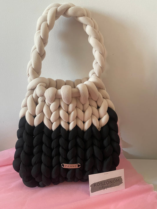 PANNI-ivory and black